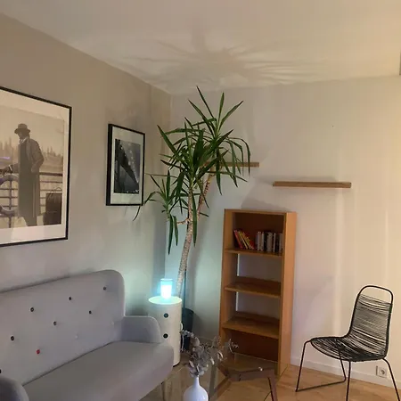 Chez Louis Et Jules, A 2 Pas De Paris Et Du Metro Lejlighed *
